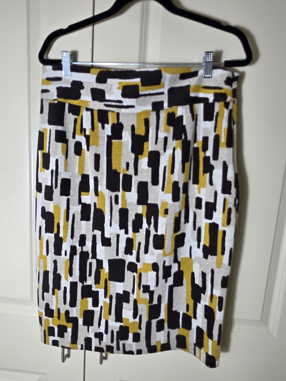 Grace Abstract Block-Print Pencil Skirt in Yellow, Black and White